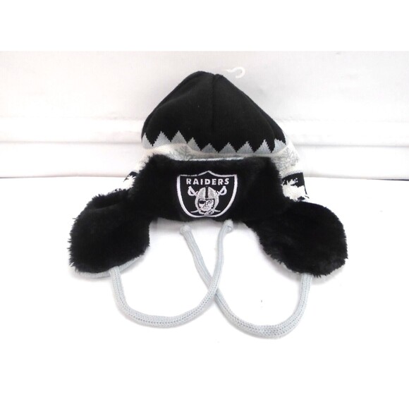 NFL Las Vegas “Oakland” Raiders New Era Trapper Knit Hat Winter Earflaps Tassels - Picture 1 of 6